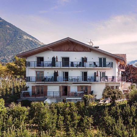 Garni Hotel Walburg Тироло Екстериор снимка