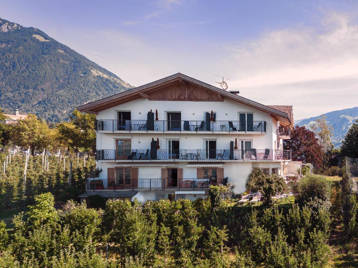 Garni Hotel Walburg Тироло Екстериор снимка